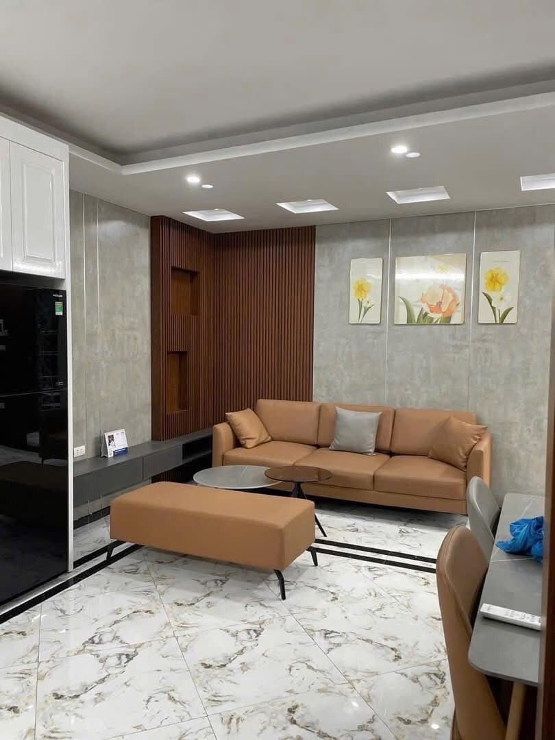Cho thuê nhà Phố Đội Cấn 5 tầng x 45m2, 18 Triệu VP cty, ở gđ, người nước ngoài - Ảnh 2
